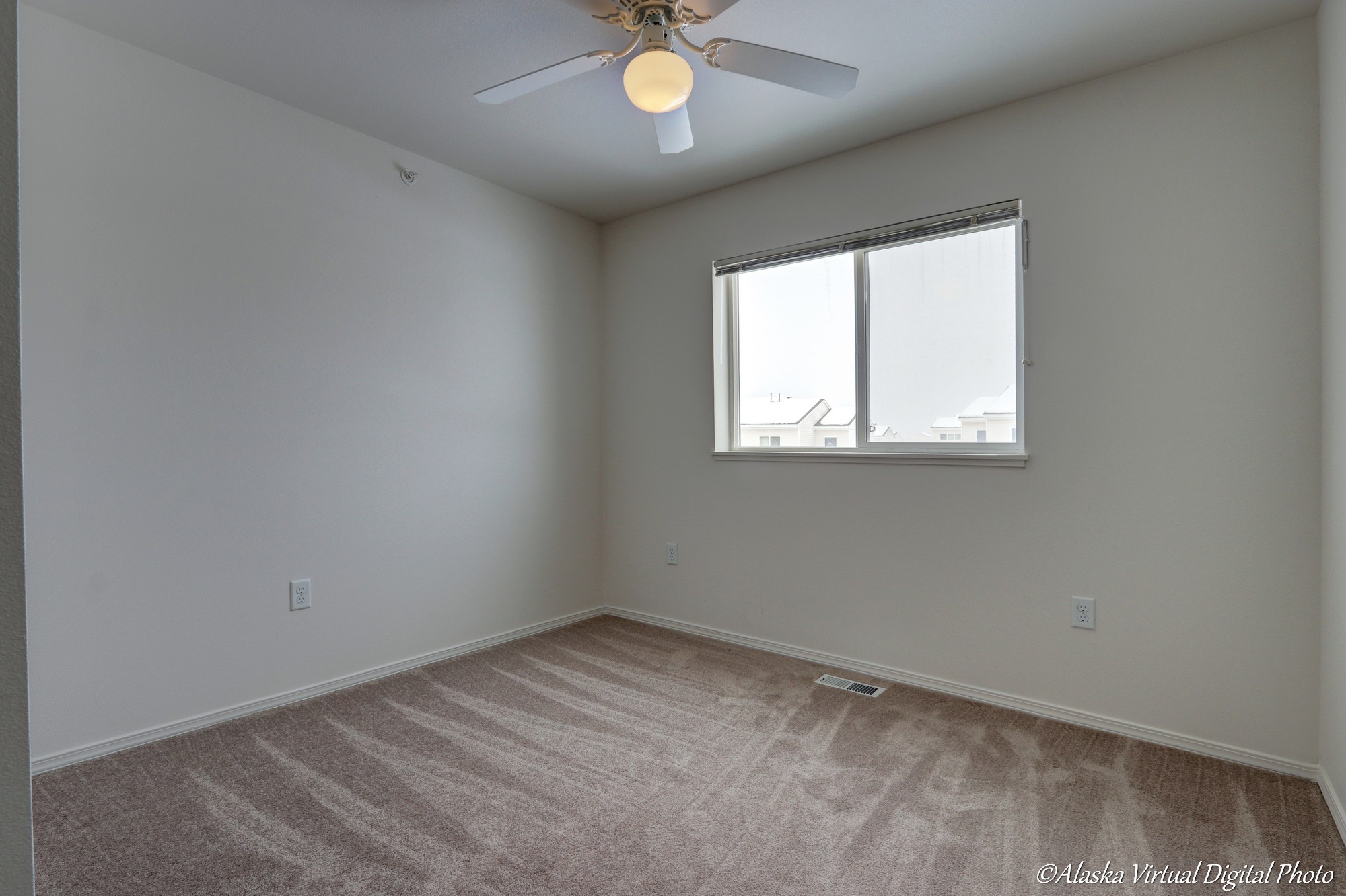 bedroom with fan