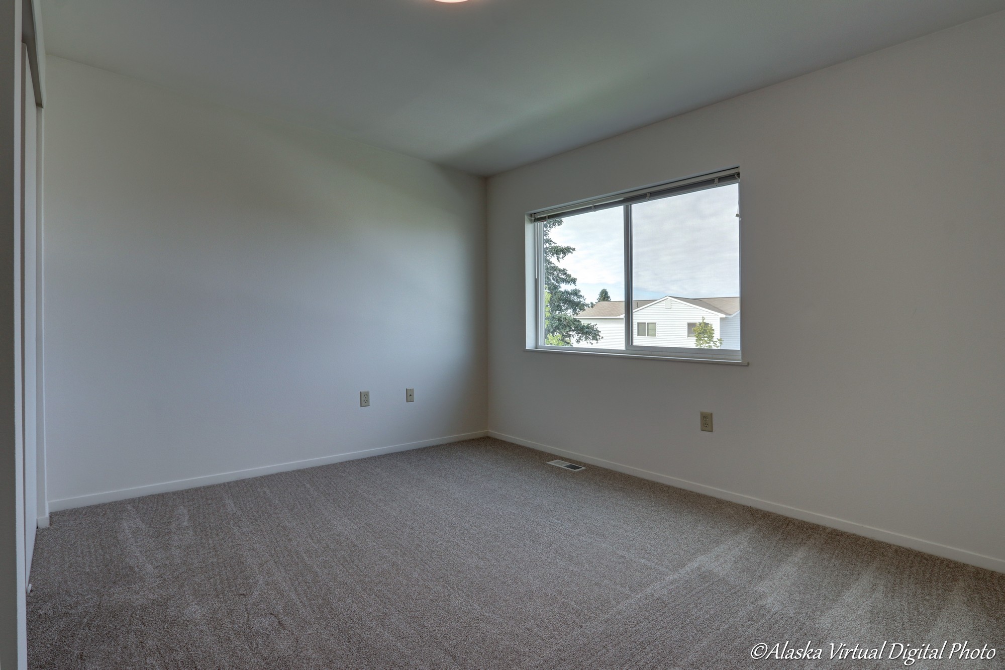 Image of bedroom window